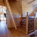 Bajkowa Lux Magiczne Z Jacuzzi 木屋 *